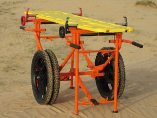 2 WHEELS FOR USE ON SANDY SOILS AND DESERT